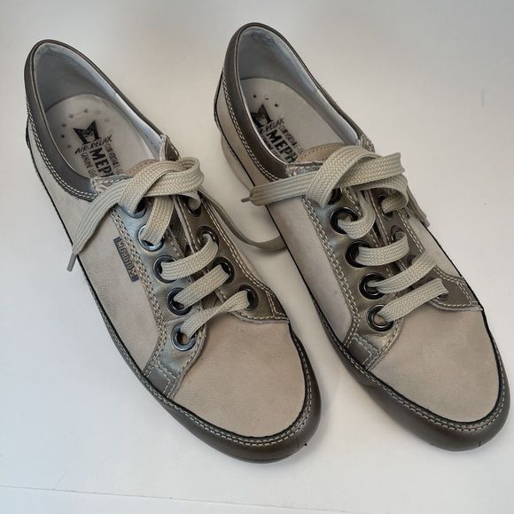 Mephisto Bretta Lace Up Sneakers Women's US Size 10 Cream Bronze Leather - Picture 2 of 16